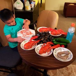 Big Fish - Lobsters and mussels from the store, super tasty !
