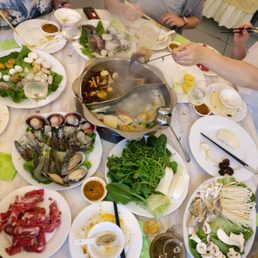 Hot pot spread for five people