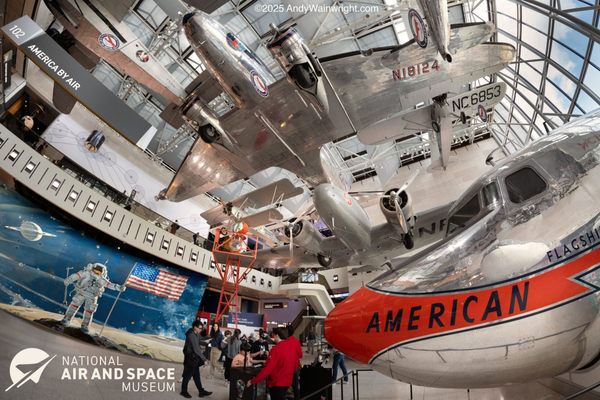 Smithsonian's National Air and Space Museum by null