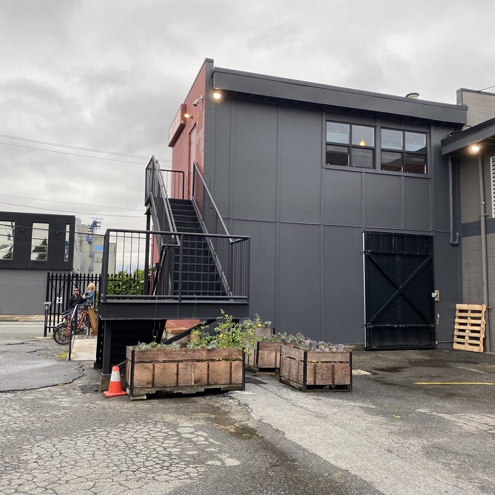 Container Brewing - Brewpubs Near Me - Vancouver, British Columbia Container Brewing - Brewpubs Near Me - Vancouver, British Columbia