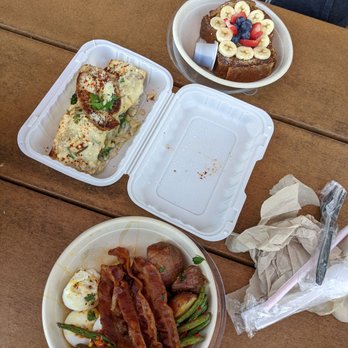 Nan's Kitchen  - French Toast Bowl, Farmhouse Breakfast Bowl, Sausage Biscuits and Gravy. - Beer, Wine & Spirits Near Me - Stow, Massachusetts