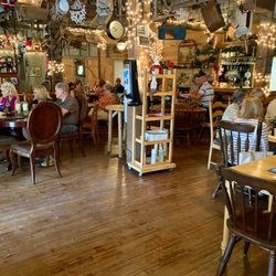 Wakeman Elevator Craft Beer & Wine Barn - Wakeman Elevator Craft Beer And Wine Barn