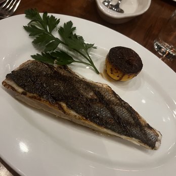 Kee Oyster House - Bronzino - Seafood Near Me - White Plains, New York Kee Oyster House - Bronzino - Seafood Near Me - White Plains, New York