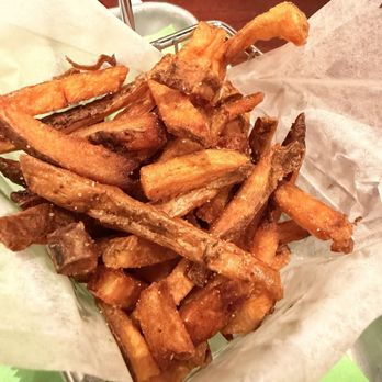 Prime Burger Bar - Terrible, overcooked fries. You know it's bad when your kids don't eat them. - Burgers Near Me - Commack, New York