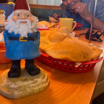 Garcia's Kitchen - The roaming gnome and his sopapillas - New Mexican Cuisine Near Me - Albuquerque, New Mexico Garcia's Kitchen - The roaming gnome and his sopapillas - New Mexican Cuisine Near Me - Albuquerque, New Mexico