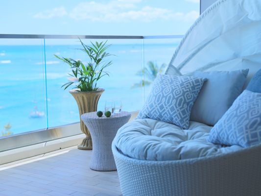 ESPACIO The Jewel of Waikiki by null