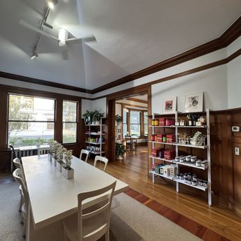 The Quarters Coffee House - Inside - Coffee & Tea Near Me - Vallejo, California