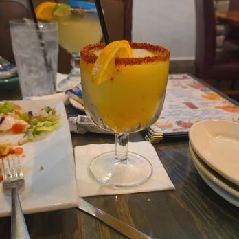 El Mariachi Mexican Bar & Grill - Passionfruit margarita - Tex-Mex Near Me - Spring, Texas El Mariachi Mexican Bar & Grill - Passionfruit margarita - Tex-Mex Near Me - Spring, Texas