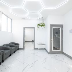 ReInventu Wellness Lobby