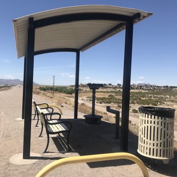 Las Cruces Dam Trail - Shelter with a damage telescope bring binoculars - Hiking Near Me
