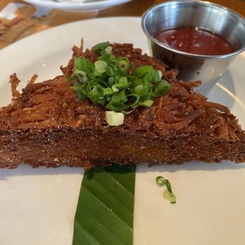 Koko Head Cafe - The Best Hash Brown Ever (??? I don't think so!) - Breakfast & Brunch Near Me - Honolulu, Hawaii