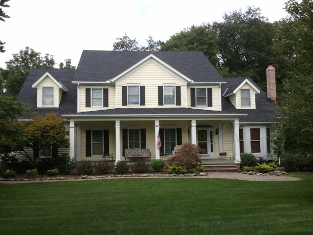 Slide of Bailey's Roofing Service