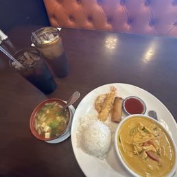 20. Tofu Veggies Soup 63. Red Curry