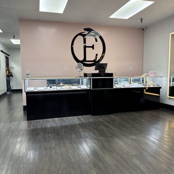 Envy Body Piercing - This is what you see when you enter - Piercing Near Me - Redondo Beach, California Envy Body Piercing - This is what you see when you enter - Piercing Near Me - Redondo Beach, California