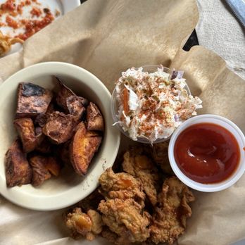 Marker 7 Coastal Grill - Fried Oysters, Sweet Potatoes, Coleslaw - Seafood Near Me - Athens, Georgia Marker 7 Coastal Grill - Fried Oysters, Sweet Potatoes, Coleslaw - Seafood Near Me - Athens, Georgia