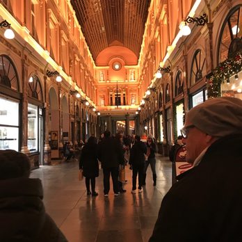 Les Galeries Royales Saint-Hubert - Shopping Centers Near Me - Brussels, BRU Les Galeries Royales Saint-Hubert - Shopping Centers Near Me - Brussels, BRU