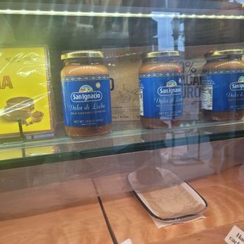 Amara Chocolate & Coffee - Dulce de Leche - Coffee & Tea Near Me - Pasadena, California Amara Chocolate & Coffee - Dulce de Leche - Coffee & Tea Near Me - Pasadena, California