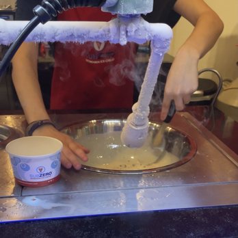 Sub Zero Nitrogen Ice Cream - Employee with no gloves - Desserts Near Me - Atlanta, Georgia Sub Zero Nitrogen Ice Cream - Employee with no gloves - Desserts Near Me - Atlanta, Georgia