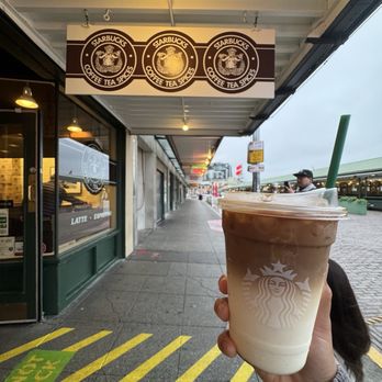Starbucks - Coffee & Tea Near Me - Seattle, Washington
