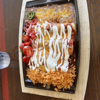 Nacho Daddy - Chicken Enchiladas with red sauce - Mexican Near Me - Henderson, Nevada Nacho Daddy - Chicken Enchiladas with red sauce - Mexican Near Me - Henderson, Nevada