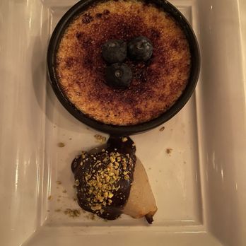 Les Oiseaux de Passage - Crème brûlée - French Near Me - Montreal, Quebec Les Oiseaux de Passage - Crème brûlée - French Near Me - Montreal, Quebec