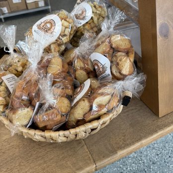 Raymond’s Sourdough Bread - Bakeries Near Me - San Mateo, California Raymond’s Sourdough Bread - Bakeries Near Me - San Mateo, California