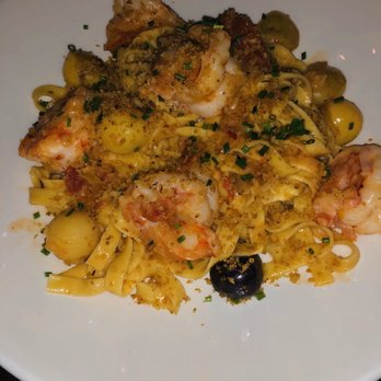 Mino's - Shrimp pasta - Italian Near Me - Winnetka, Illinois