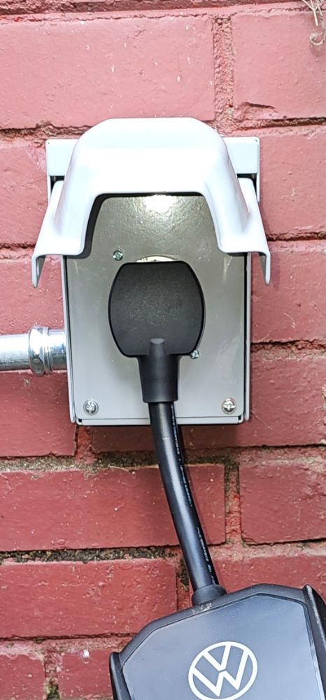 Slide of P Max Electric