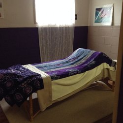Elona's Circle of Healing Arts - Schedule a massage or foot reflexology appointment: (541) 817-4089