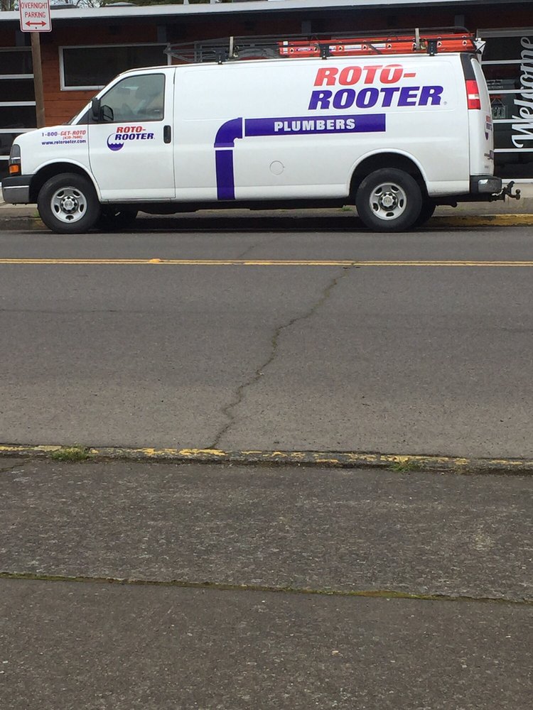 Slide of Roto-Rooter Plumbing & Water Cleanup