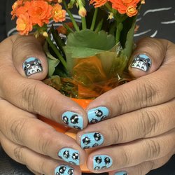 VIP Nails - Nina did my themed nails. #Totoro #SootSprites