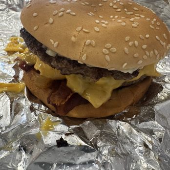 Five Guys - Bacon cheeseburger. Can't go wrong. - Fast Food Near Me - Riverbank, California