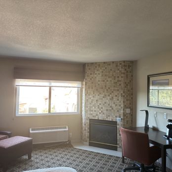 Holiday Inn Express - Show Low - Fireplace, Desk, Lounge Chair and view - Hotels Near Me - Show Low, Arizona Holiday Inn Express - Show Low - Fireplace, Desk, Lounge Chair and view - Hotels Near Me - Show Low, Arizona