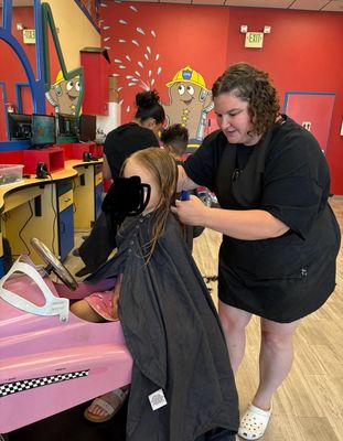 Cookie Cutters Haircuts for Kids - Lehi