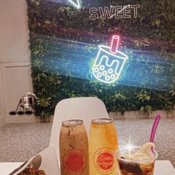 Devil & Angel Desserts - Ice Cream & Frozen Yogurt Near Me - Folsom, California Devil & Angel Desserts - Ice Cream & Frozen Yogurt Near Me - Folsom, California