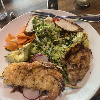 Yard House - Cobb Salad - New American Near Me - Saint Louis Park, Minnesota Yard House - Cobb Salad - New American Near Me - Saint Louis Park, Minnesota