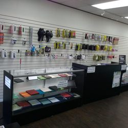CellPhone ER - Interior