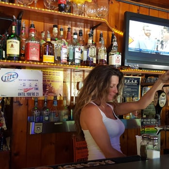 The Knotty Pines - Bars Near Me - Leeper, Pennsylvania