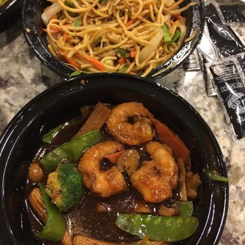 Peking Chef Restaurant - Hunan Shrimp and Vegetable Lo Mein - Chinese Near Me - Columbia, Maryland Peking Chef Restaurant - Hunan Shrimp and Vegetable Lo Mein - Chinese Near Me - Columbia, Maryland