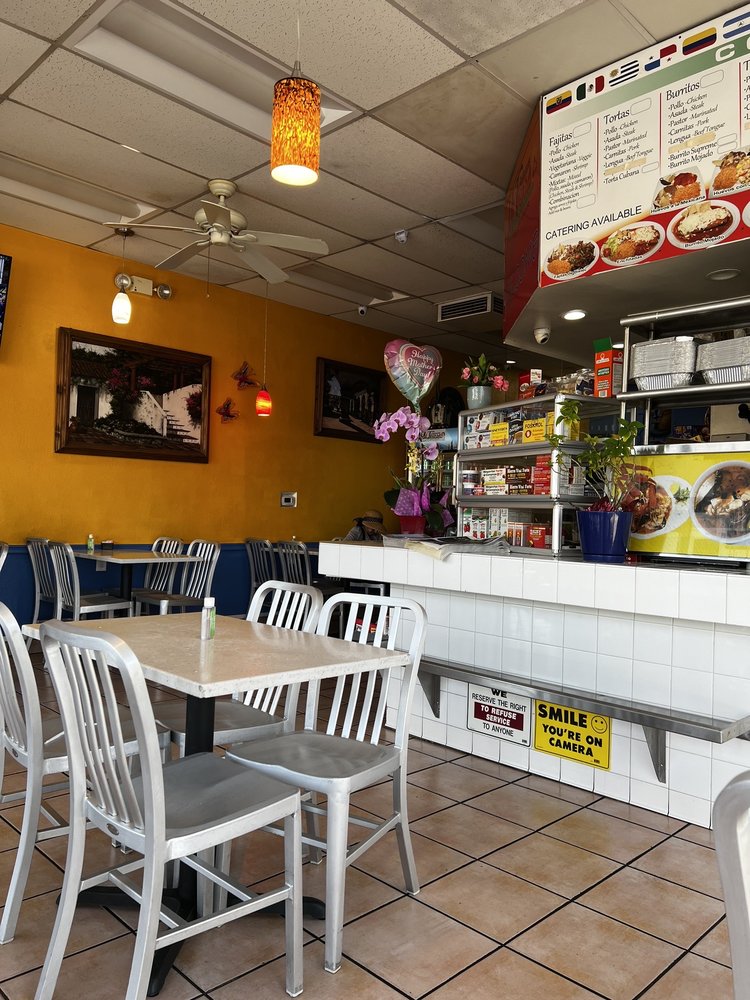 Mi Tierra Restaurante 