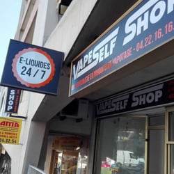 Vapeself Shop - Devanture du magasin, avenue Émile Hugues au 134, à Vence