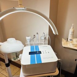 Face Value Beauty Bar - Experience the HydroDiamond Facial -- one of the most sought-after facial treatments in the country.
