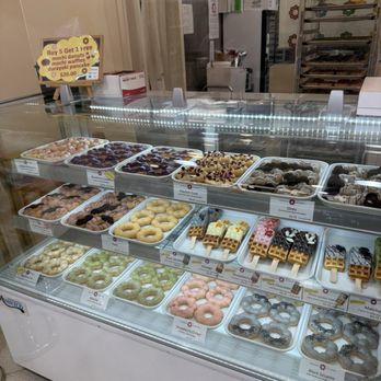 KAI Sweets Cafe - Cafes Near Me - Edgewater, New Jersey