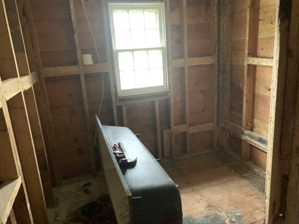 Slide of Ole Geezers Handyman Service