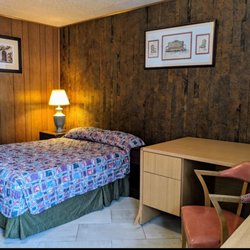 American Motel - Remodeled room--clean, presentable, comfortable.