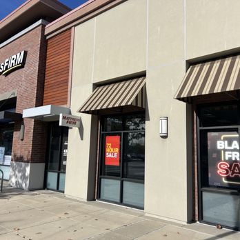 Mattress Firm Alameda - 11/29/24 Exterior. - Furniture Stores Near Me - Alameda, California Mattress Firm Alameda - 11/29/24 Exterior. - Furniture Stores Near Me - Alameda, California