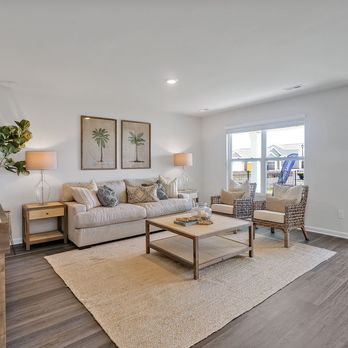 The Enclave at Ridgefield - Living Room - Apartments Near Me - Conway, South Carolina The Enclave at Ridgefield - Living Room - Apartments Near Me - Conway, South Carolina