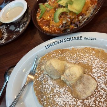 Lincoln Square Pancake House - Diners Near Me - Greenfield, Indiana