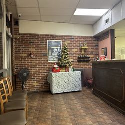 Riverside Thai Kitchen - Inside