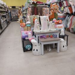 Dollar General